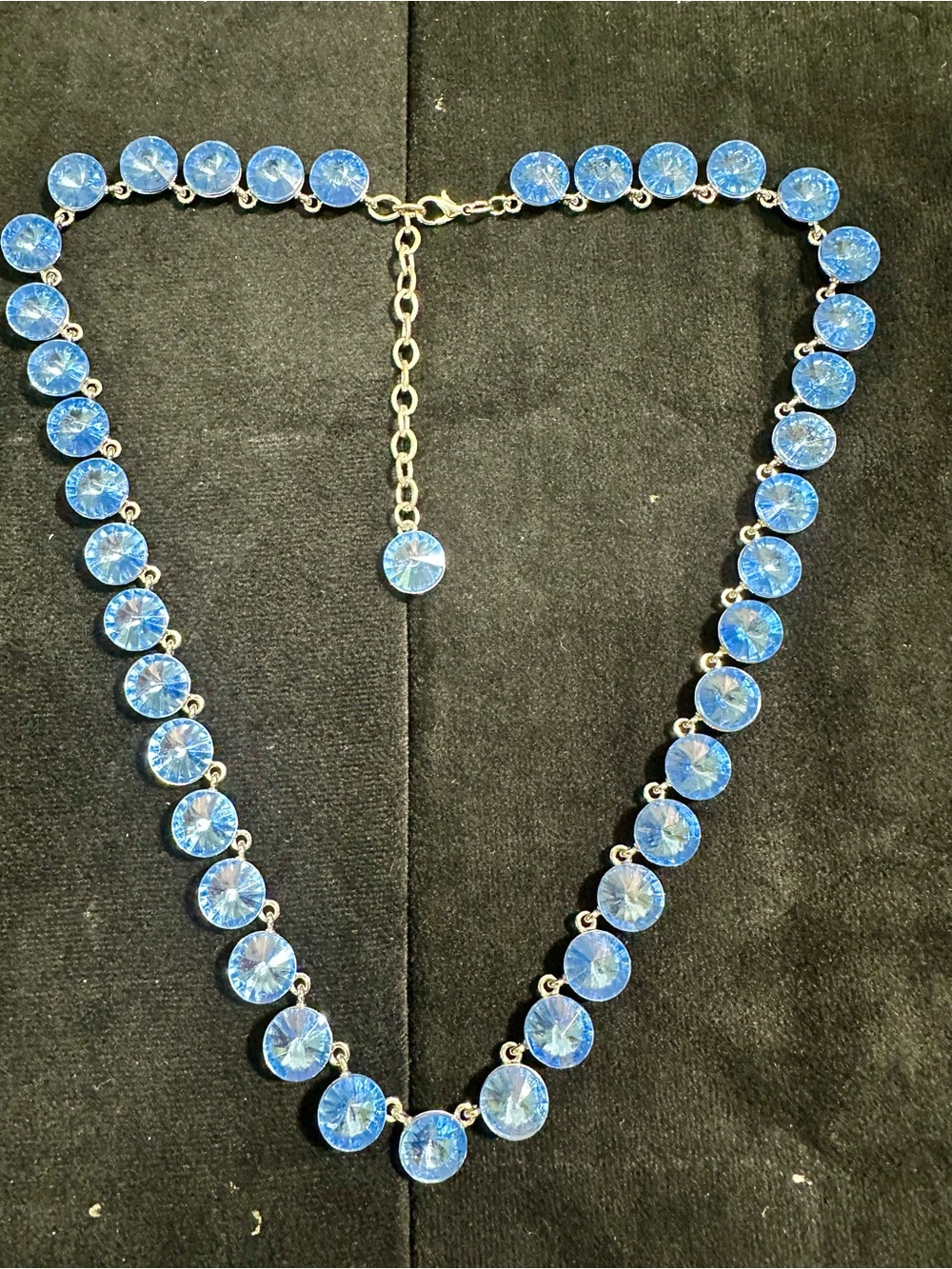 Vtg: Sky Blue Rivoli Glass Necklace - Picture 3 of 7
